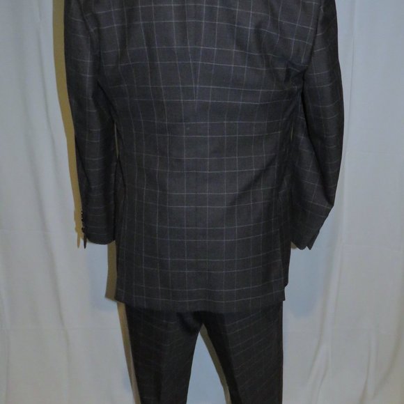 Tom Ford Fit Y O'Connor Current Gray Plaid Peak Lapel Two Button Suit 44R - Picture 3 of 16